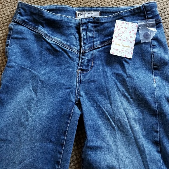 🔥Size24ONLY🔥Free People Flare Leg Jeans - Picture 6 of 8